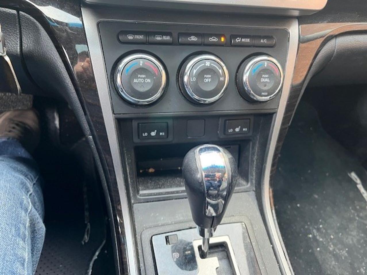 2013 Mazda MAZDA6 4dr Sdn I4 GT Photo