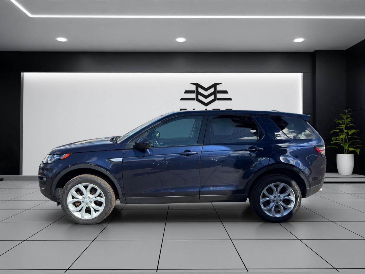 2016 Land Rover Discovery Sport HSE 4WD - Navigation System - Moonroof !!! Photo3