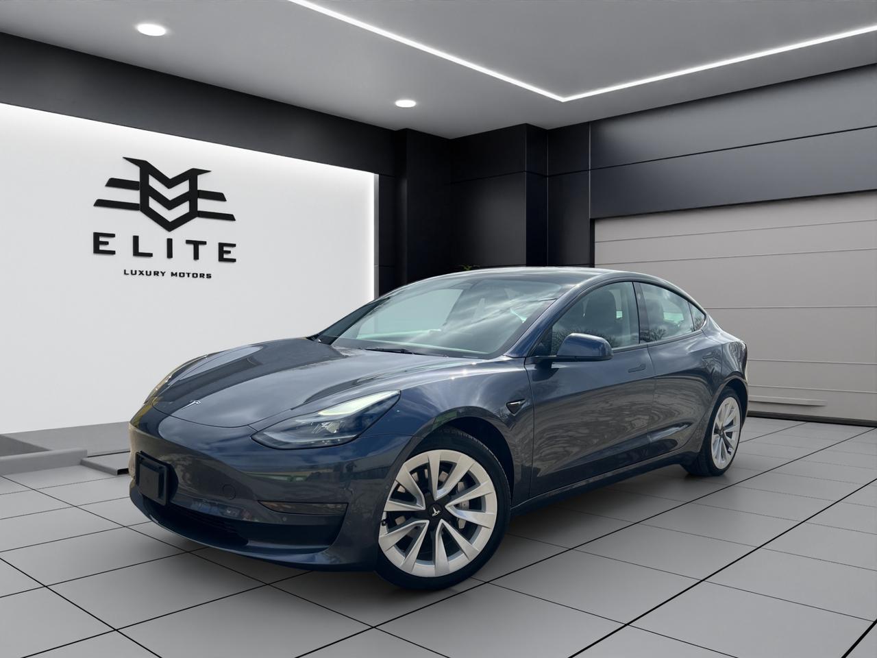 2022 Tesla Model 3 One Owner - Navigation System - Reverse Camera !! Photo