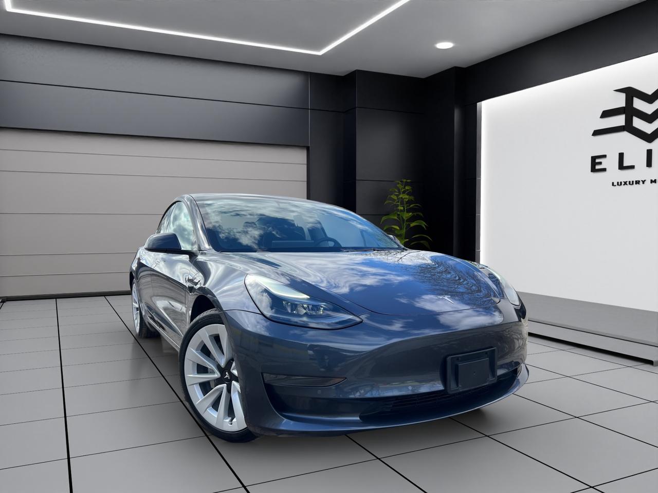 2022 Tesla Model 3 One Owner - Navigation System - Reverse Camera !! Photo