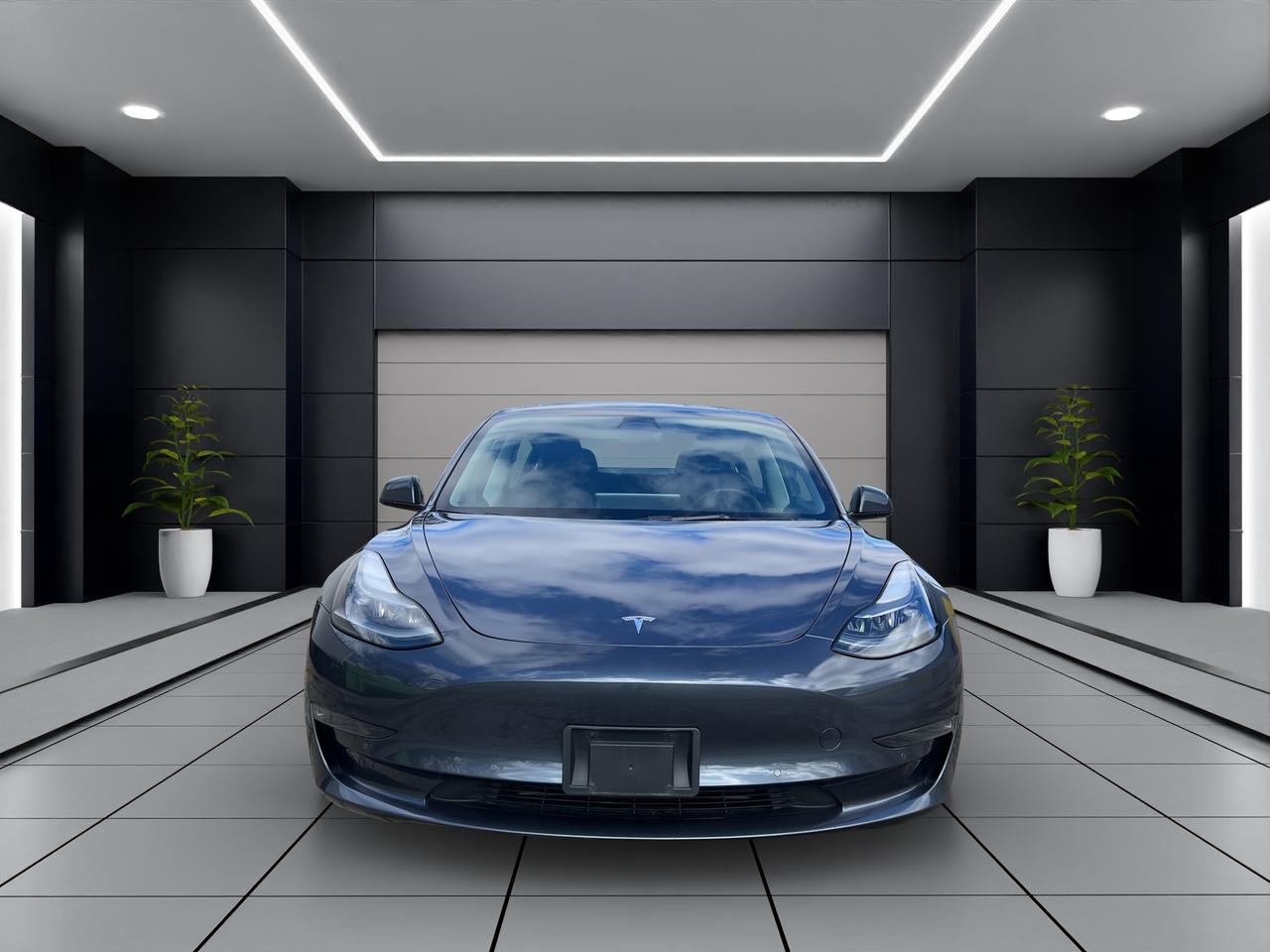 2022 Tesla Model 3 One Owner - Navigation System - Reverse Camera !! Photo