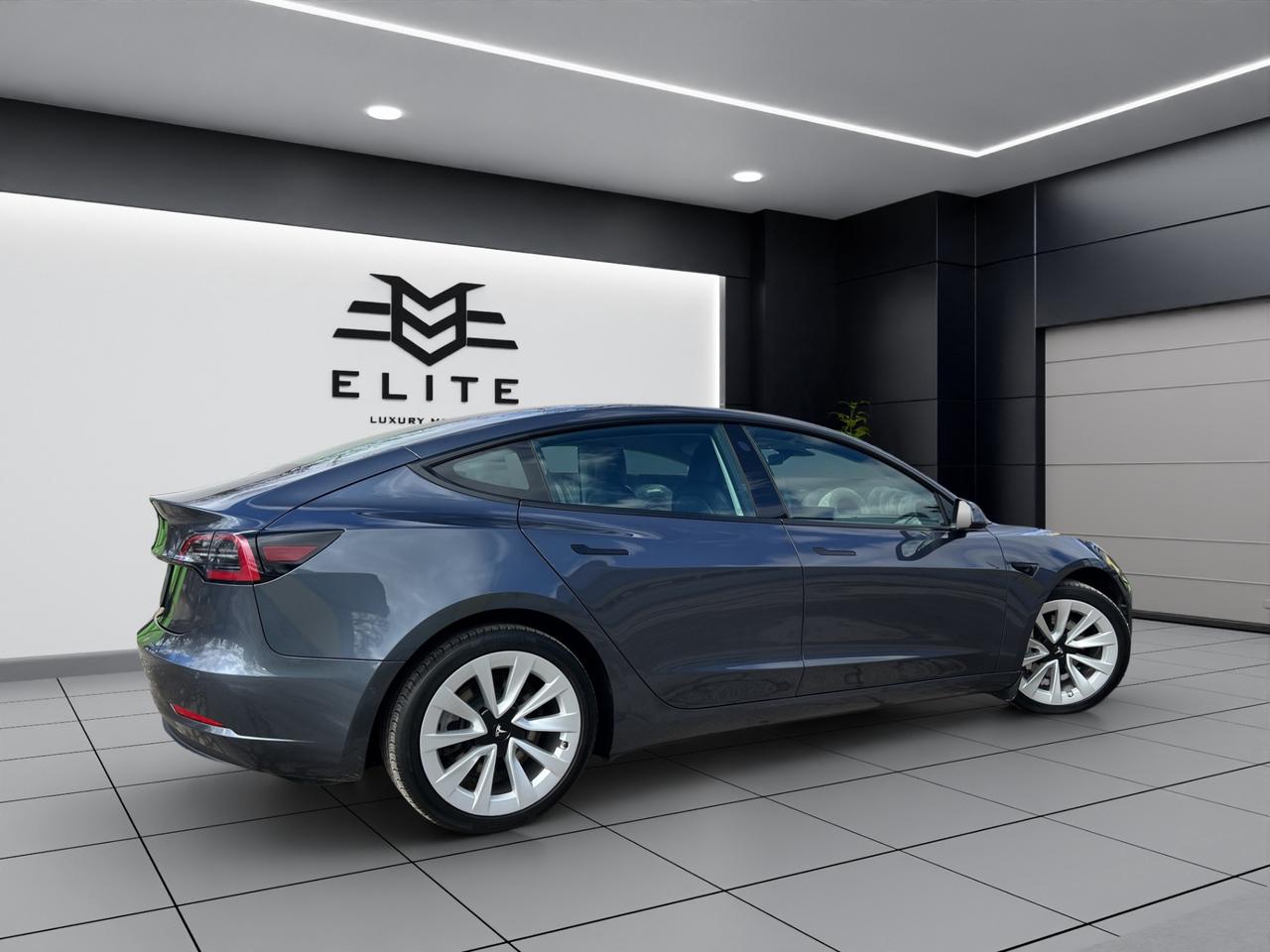 2022 Tesla Model 3 One Owner - Navigation System - Reverse Camera !! Photo