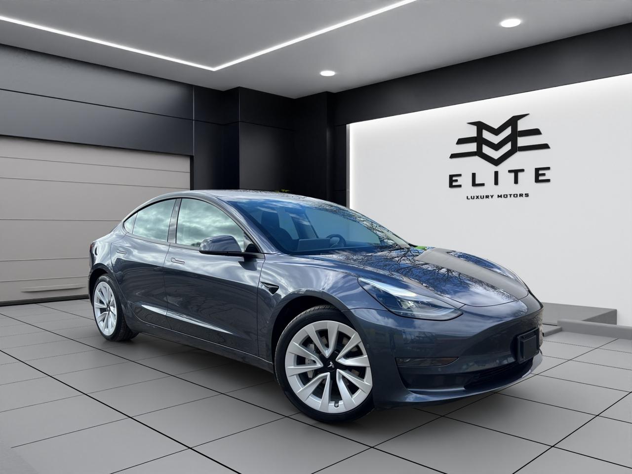 2022 Tesla Model 3 One Owner - Navigation System - Reverse Camera !! Photo