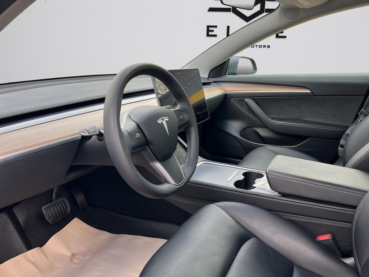 2022 Tesla Model 3 One Owner - Navigation System - Reverse Camera !! Photo