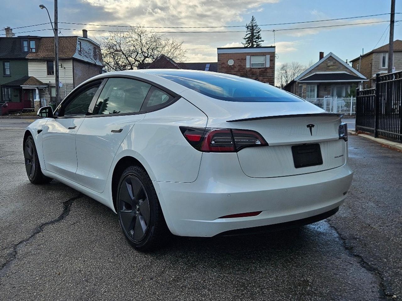 2022 Tesla Model 3 LONG RANGE AWD DUAL MOTOR-CERTIFIED Photo