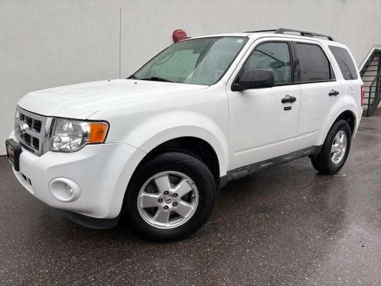 Used 2012 Ford Escape XLT **ONLY 54,000KM-1 OWNER-2 SETS OF WHEELS-NEW TIRES** for sale in Toronto, ON
