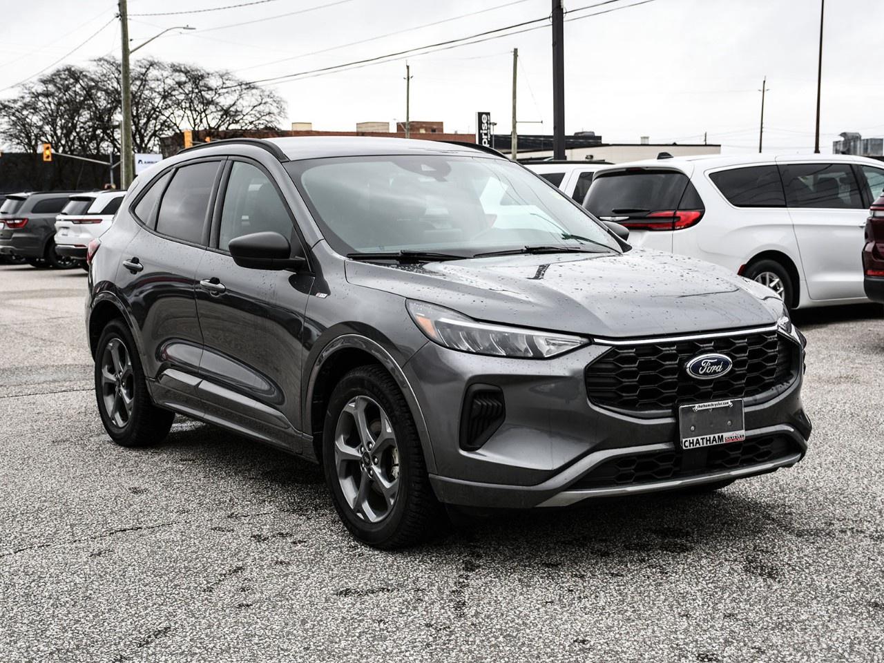 2023 Ford Escape ST-Line AWD Photo