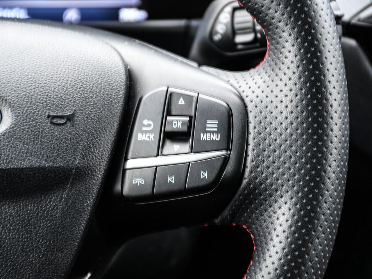 2023 Ford Escape ST-Line AWD Photo