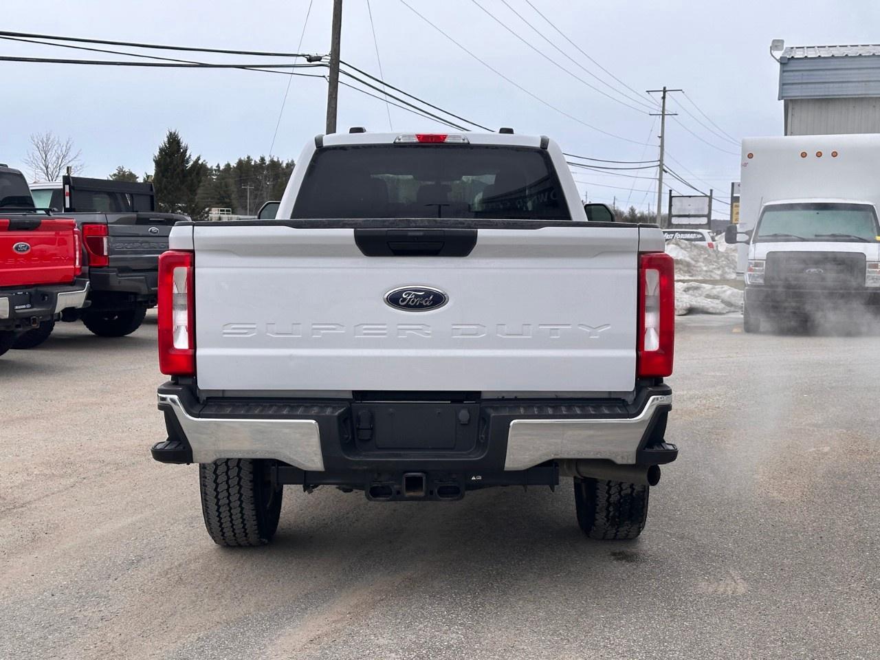2024 Ford F-250 Super Duty SRW XLT 4WD CREW CAB 8' BOX Photo