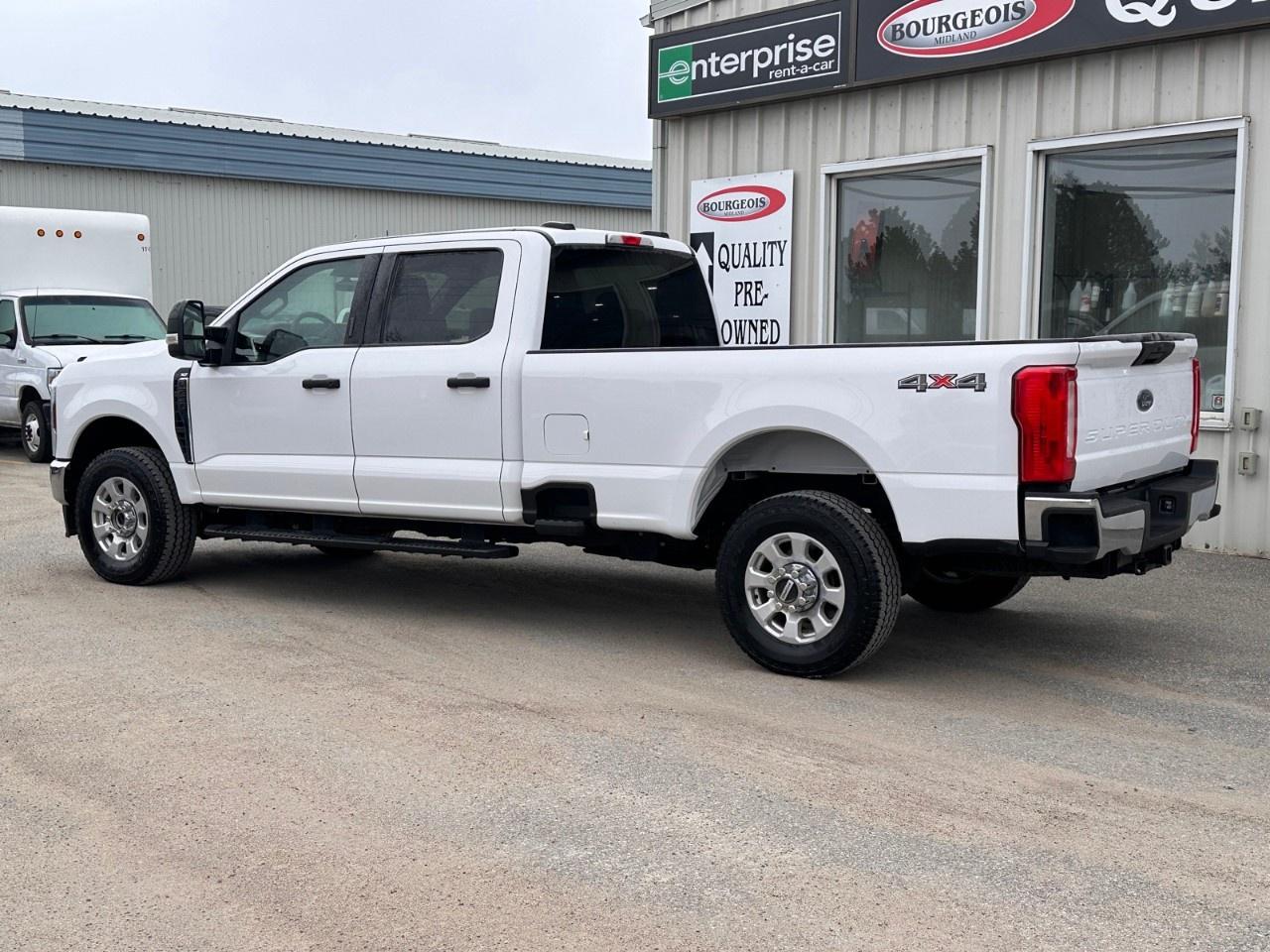 2024 Ford F-250 Super Duty SRW XLT 4WD CREW CAB 8' BOX Photo