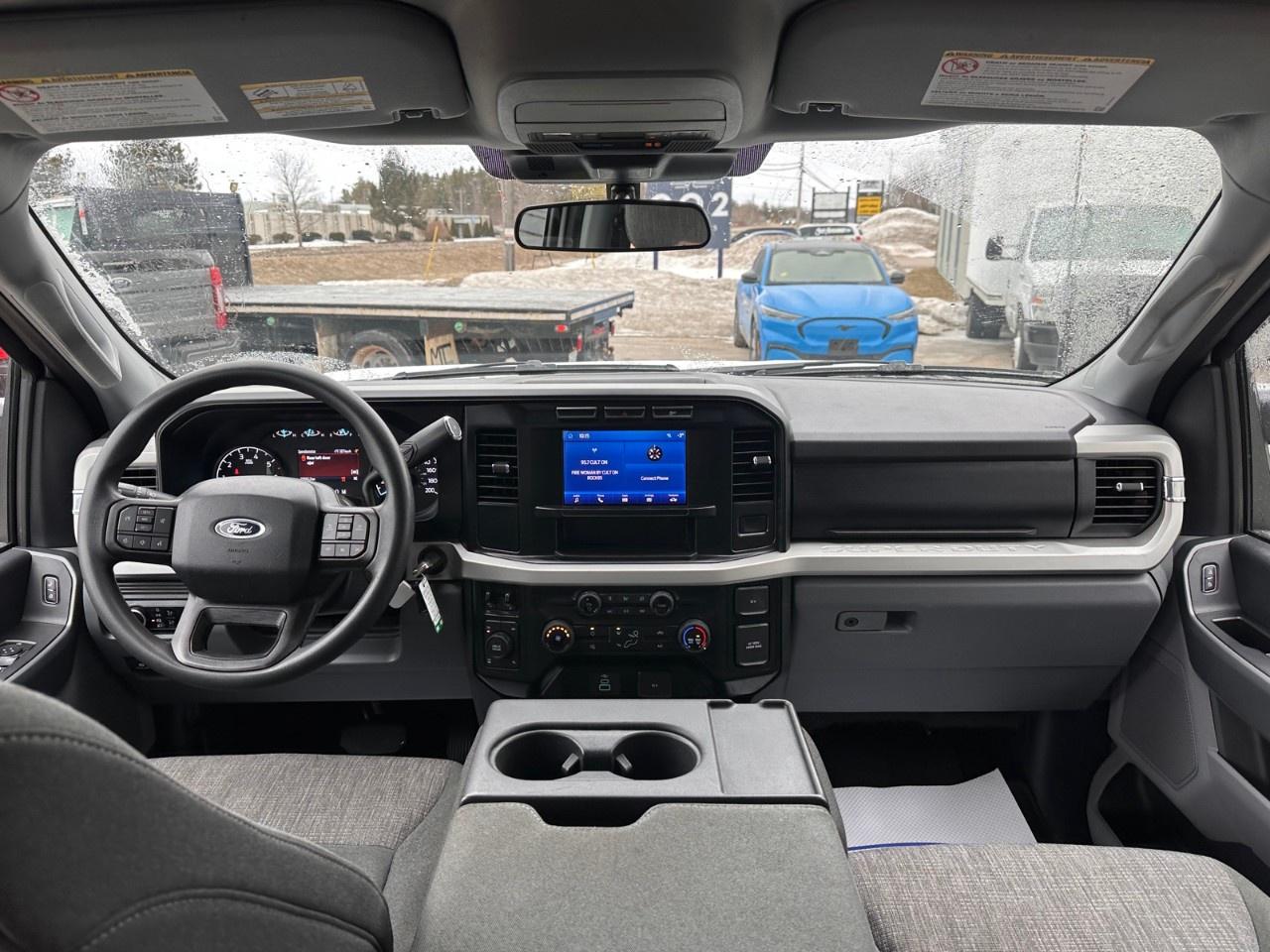 2024 Ford F-250 Super Duty SRW XLT 4WD CREW CAB 8' BOX Photo