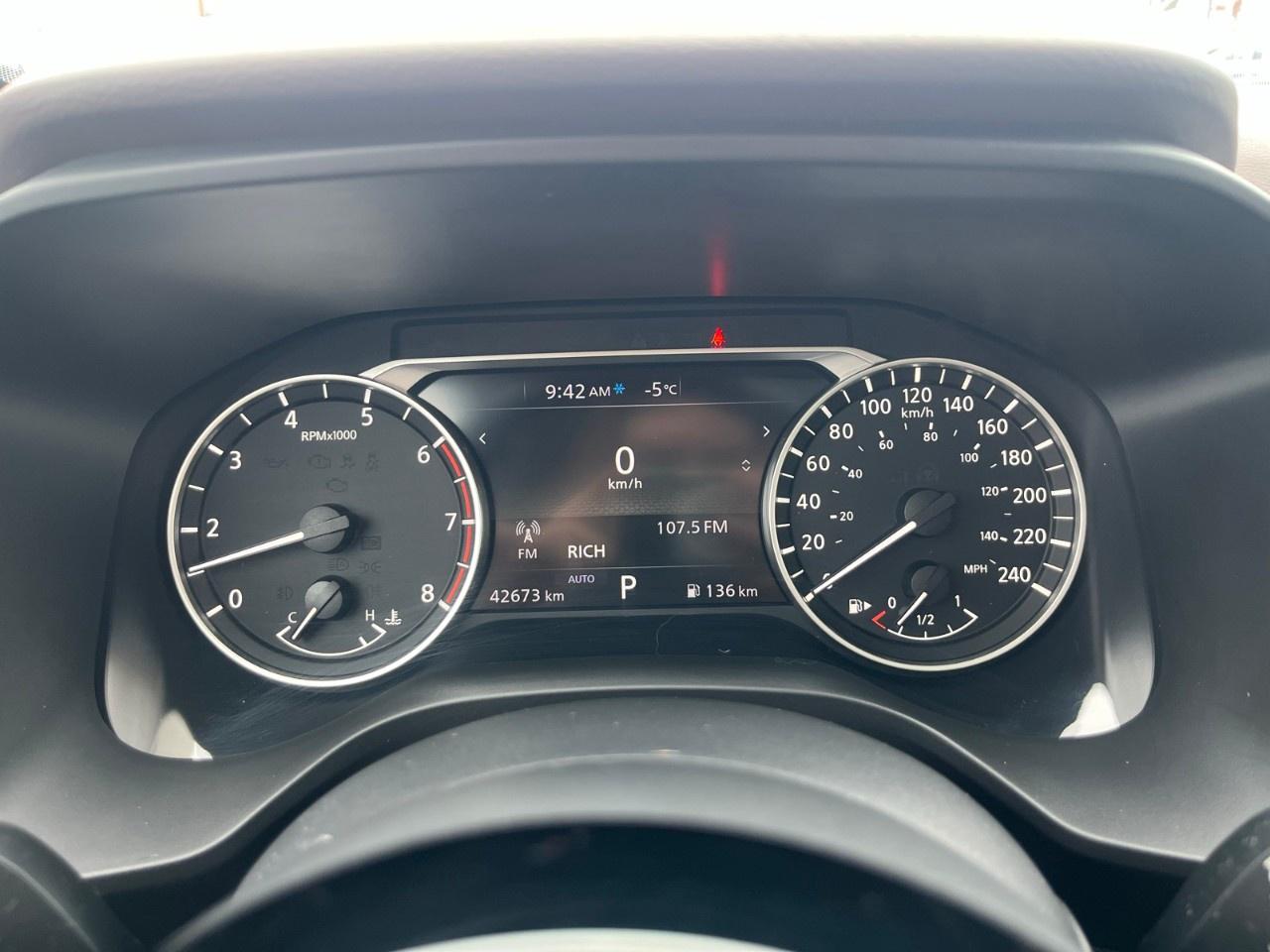 2023 Nissan Rogue Midnight Edition Photo