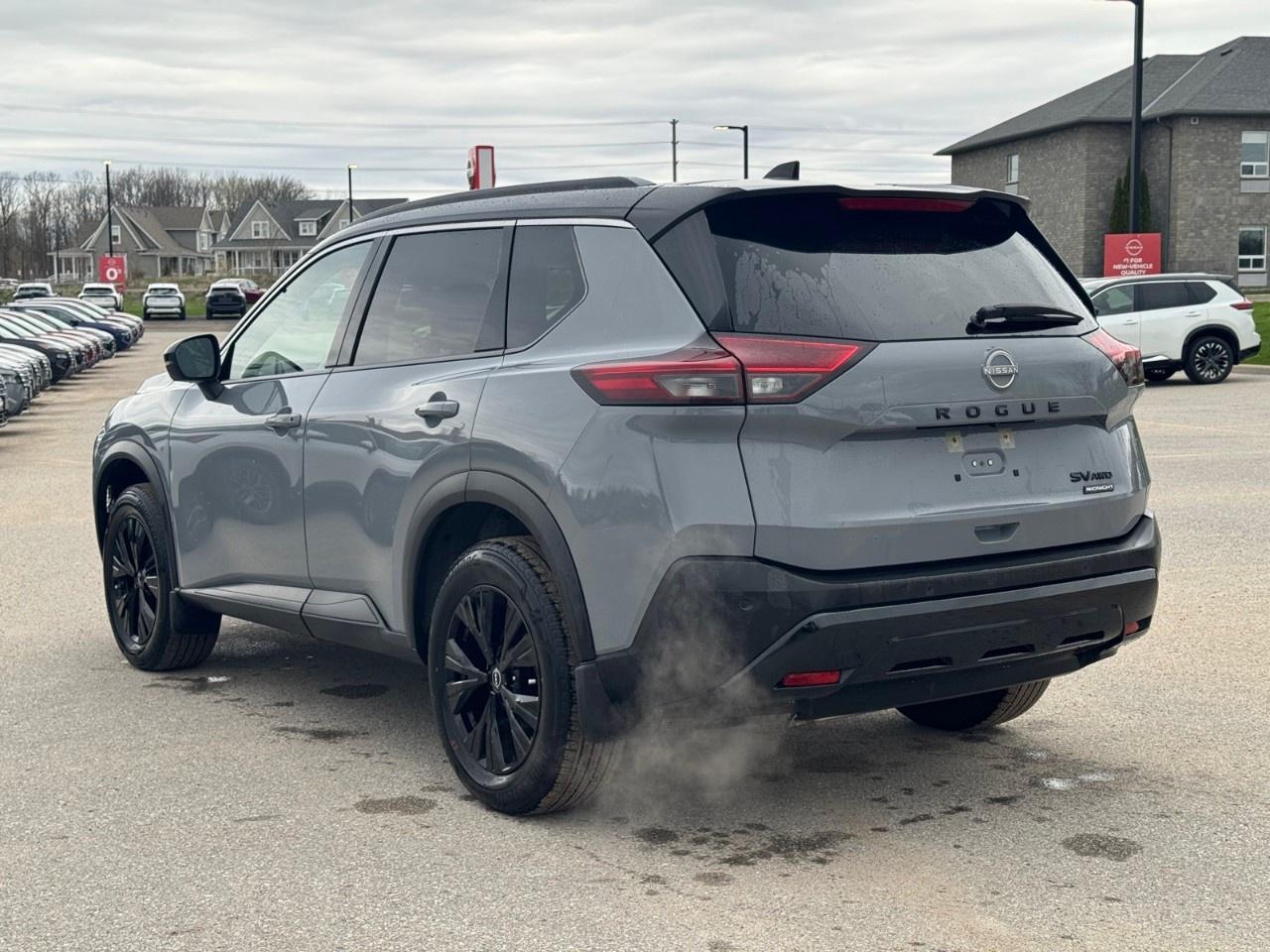 2023 Nissan Rogue Midnight Edition Photo