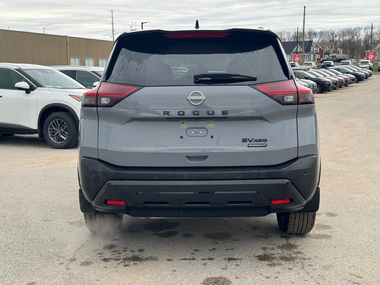 2023 Nissan Rogue Midnight Edition Photo