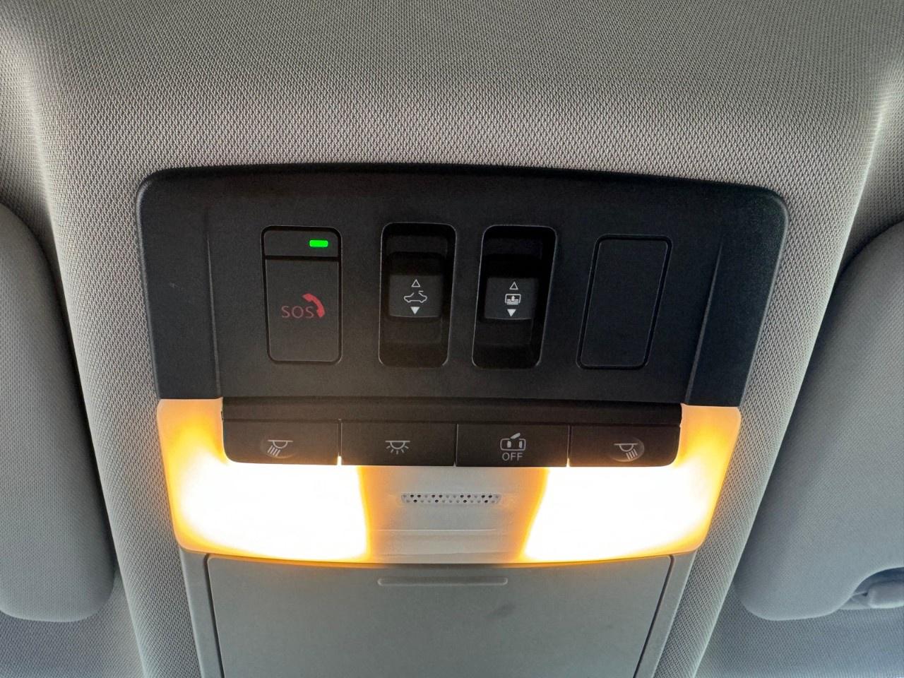 2023 Nissan Rogue Midnight Edition Photo