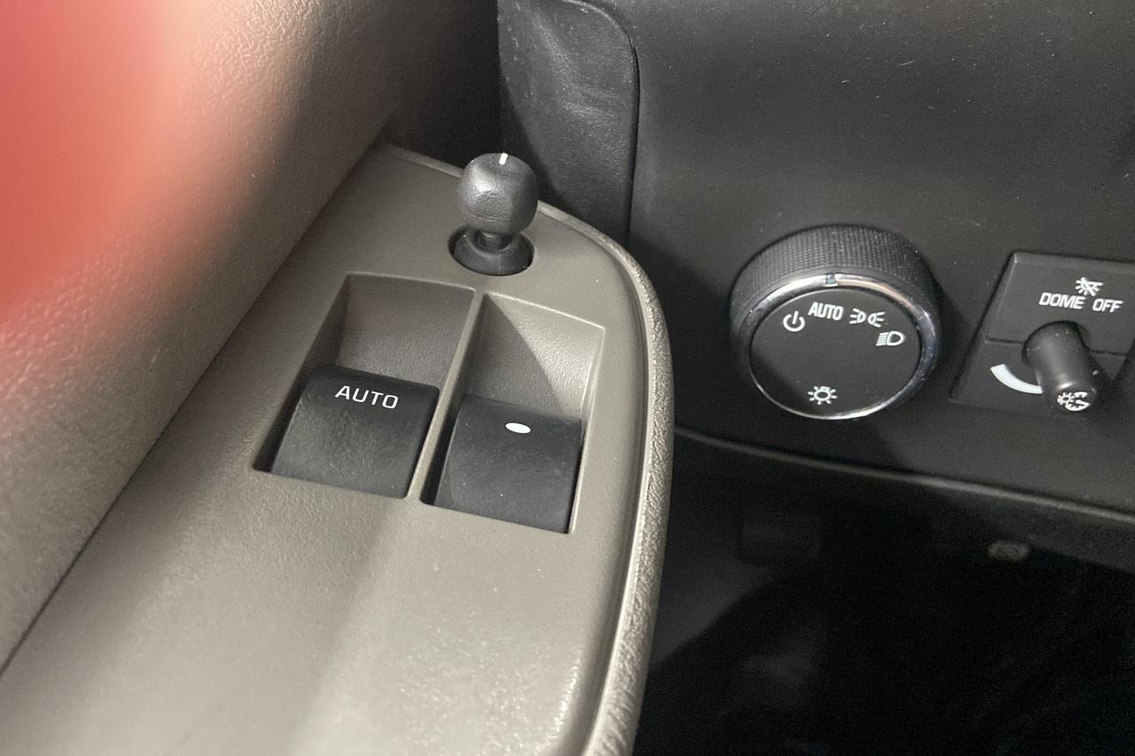 2022 Chevrolet Express Cargo Van BASE RWD 2500 155 Photo