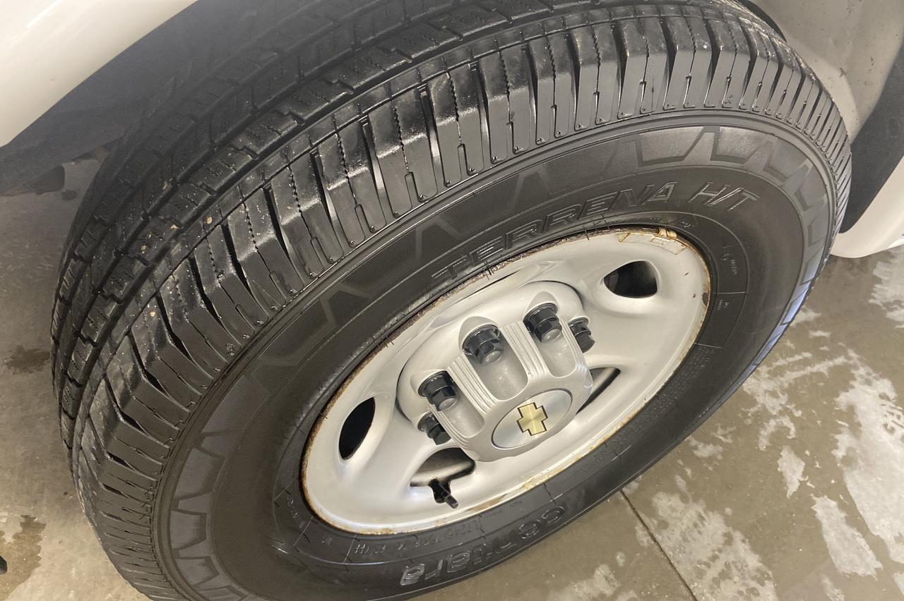 2022 Chevrolet Express Cargo Van BASE RWD 2500 155 Photo