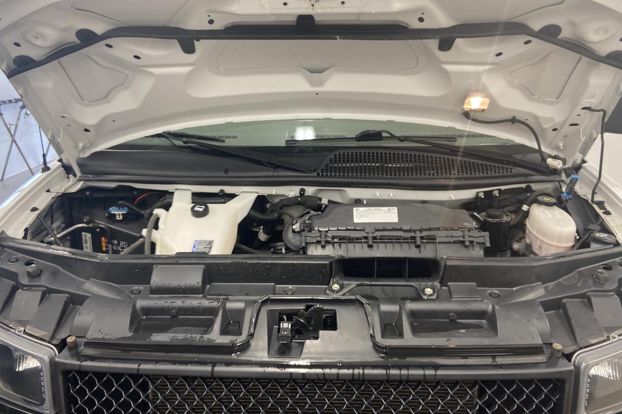 2022 Chevrolet Express Cargo Van BASE RWD 2500 155 Photo