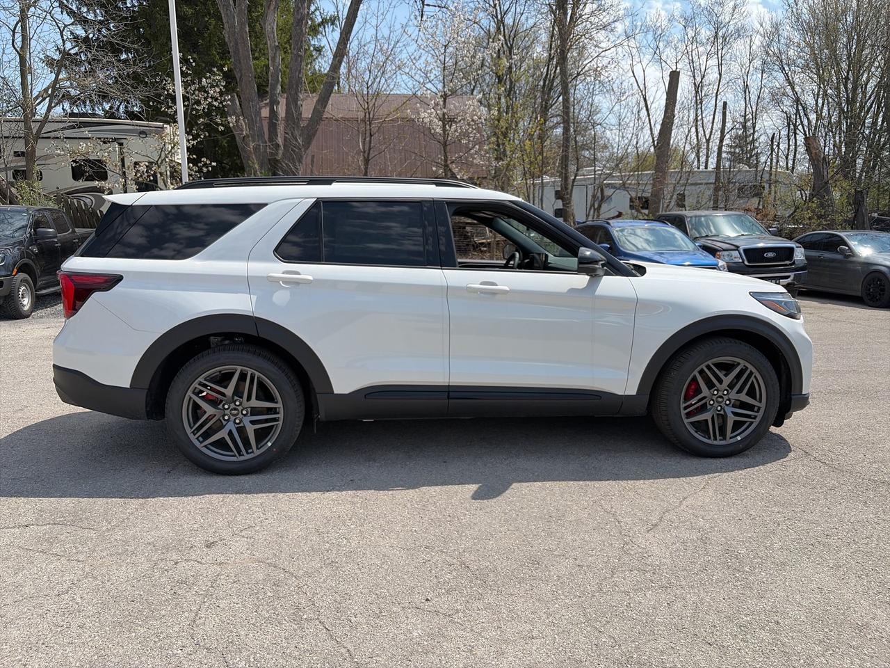 2026 Ford Explorer ST 4WD Photo