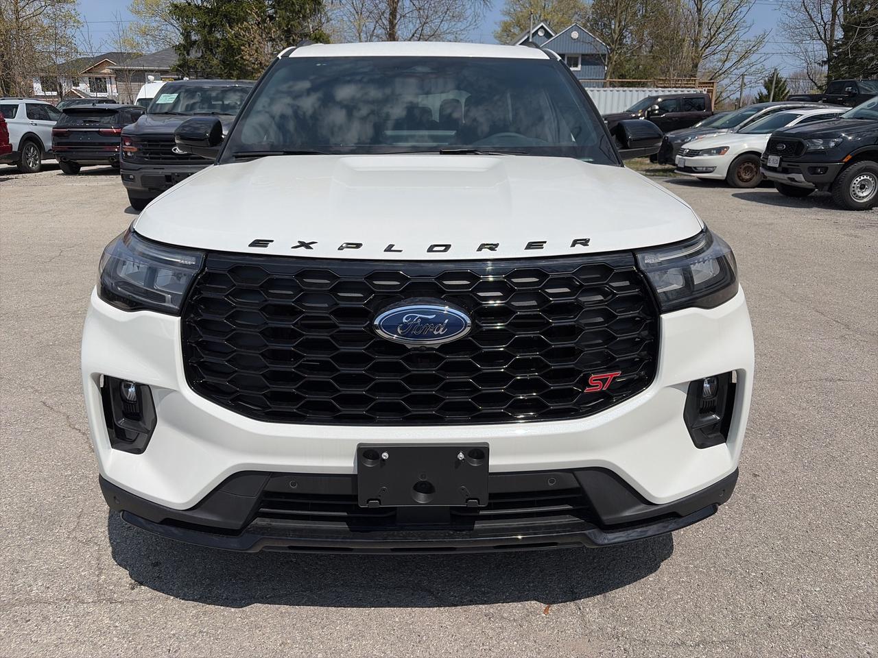 2026 Ford Explorer ST 4WD Photo