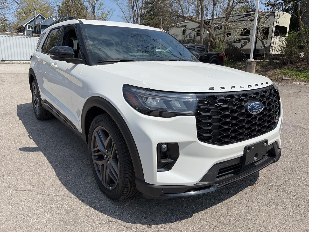 2026 Ford Explorer ST 4WD Photo