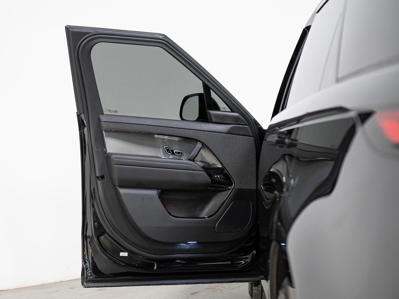 2024 Land Rover Range Rover Sport P400 | DYNAMIC | HSE | HUD | 22 IN Photo