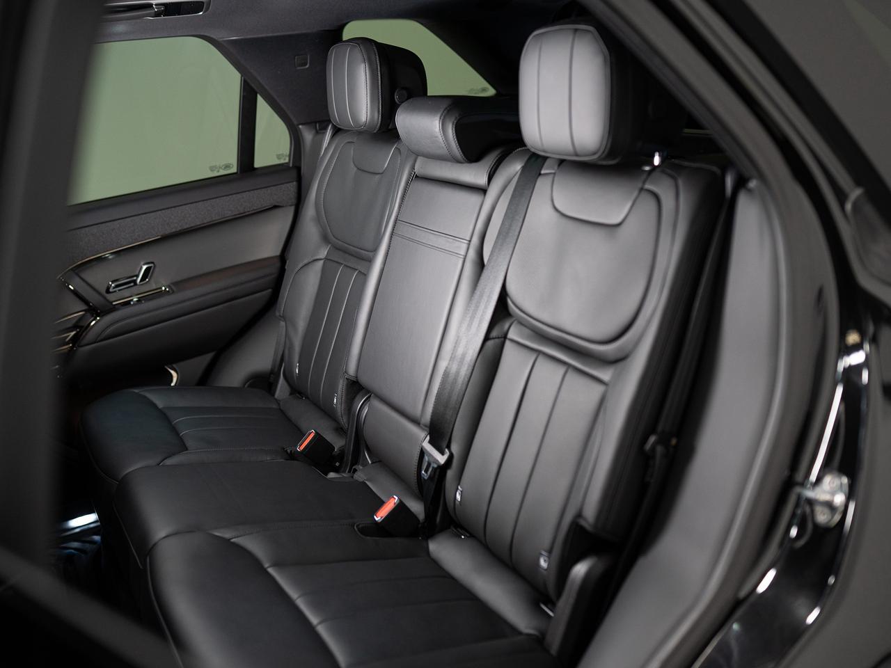 2024 Land Rover Range Rover Sport P400 | DYNAMIC | HSE | HUD | 22 IN Photo
