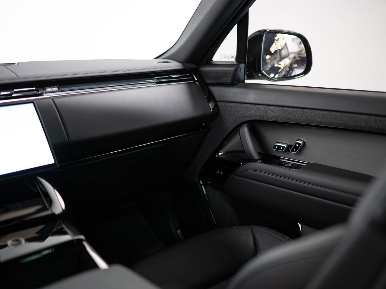 2024 Land Rover Range Rover Sport P400 | DYNAMIC | HSE | HUD | 22 IN Photo