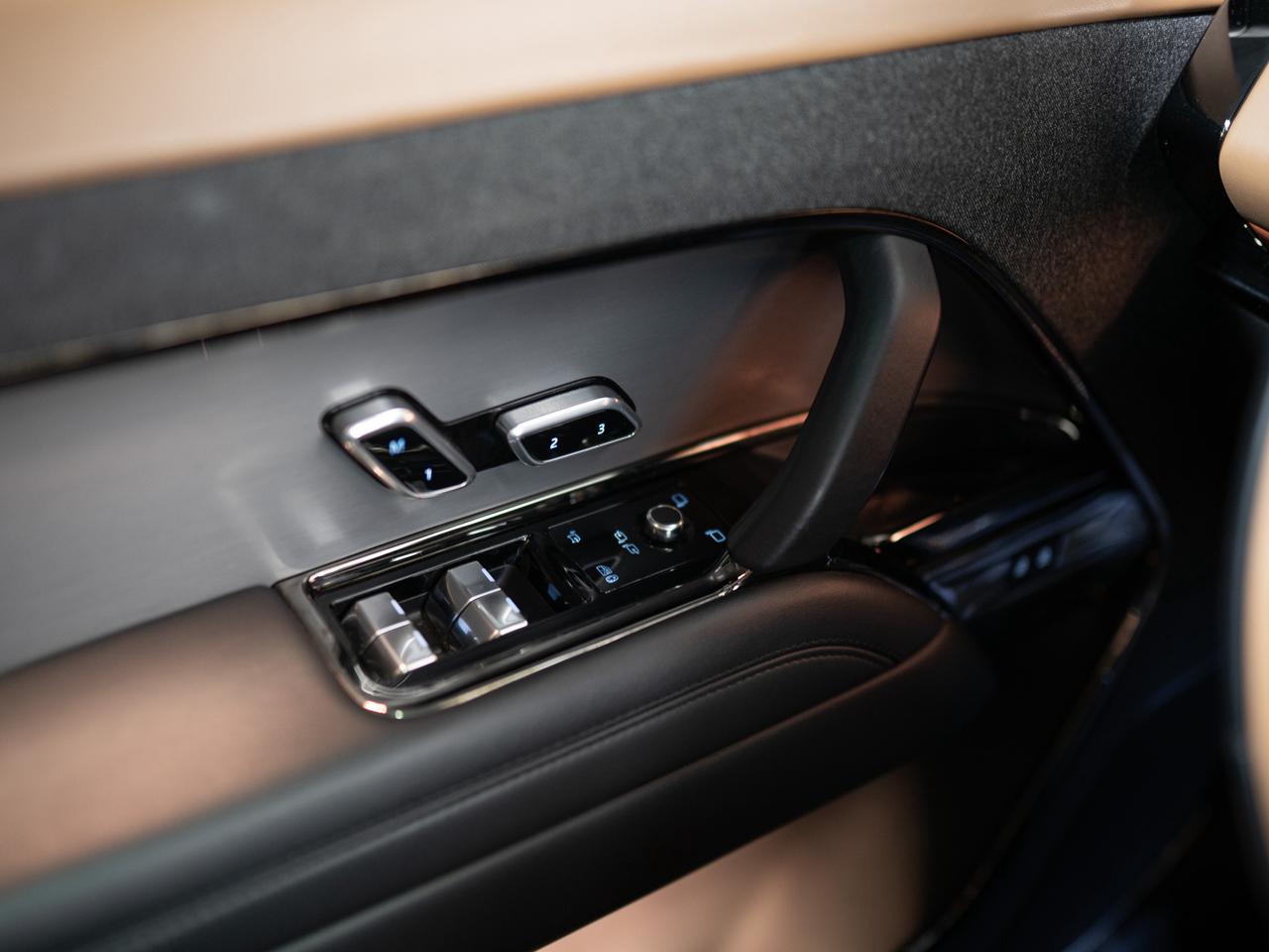 2023 Land Rover Range Rover Sport P400 | DYNAMIC | MERIDIAN | PANO | 22 IN Photo