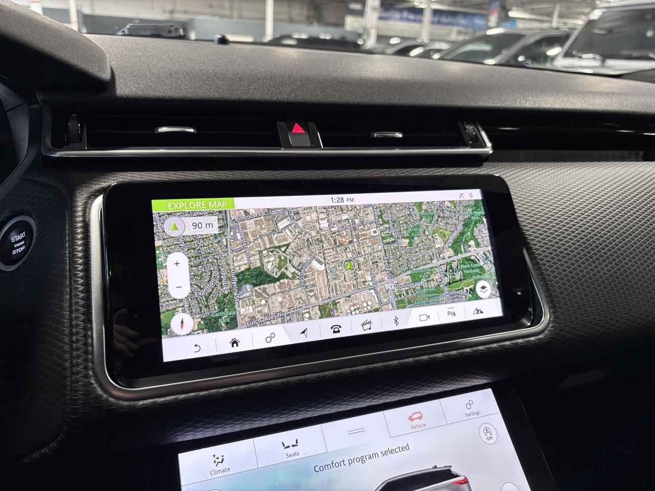 2018 Land Rover Range Rover Velar P380 SE R-Dynamic|AWD|NAV|HEADSUP|MERIDIANSURROUND Photo