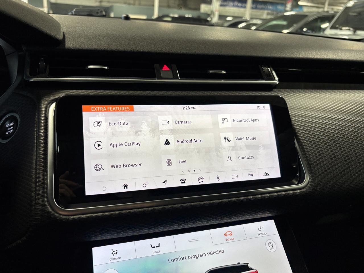 2018 Land Rover Range Rover Velar P380 SE R-Dynamic|AWD|NAV|HEADSUP|MERIDIANSURROUND Photo