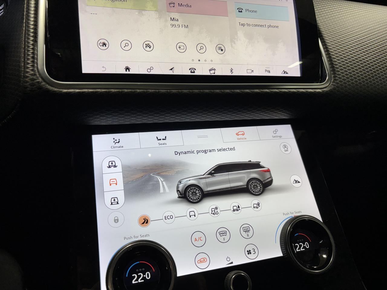 2018 Land Rover Range Rover Velar P380 SE R-Dynamic|AWD|NAV|HEADSUP|MERIDIANSURROUND Photo