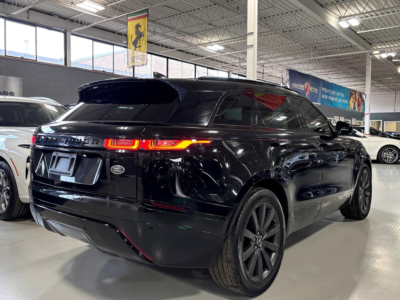 2018 Land Rover Range Rover Velar P380 SE R-Dynamic|AWD|NAV|HEADSUP|MERIDIANSURROUND Photo