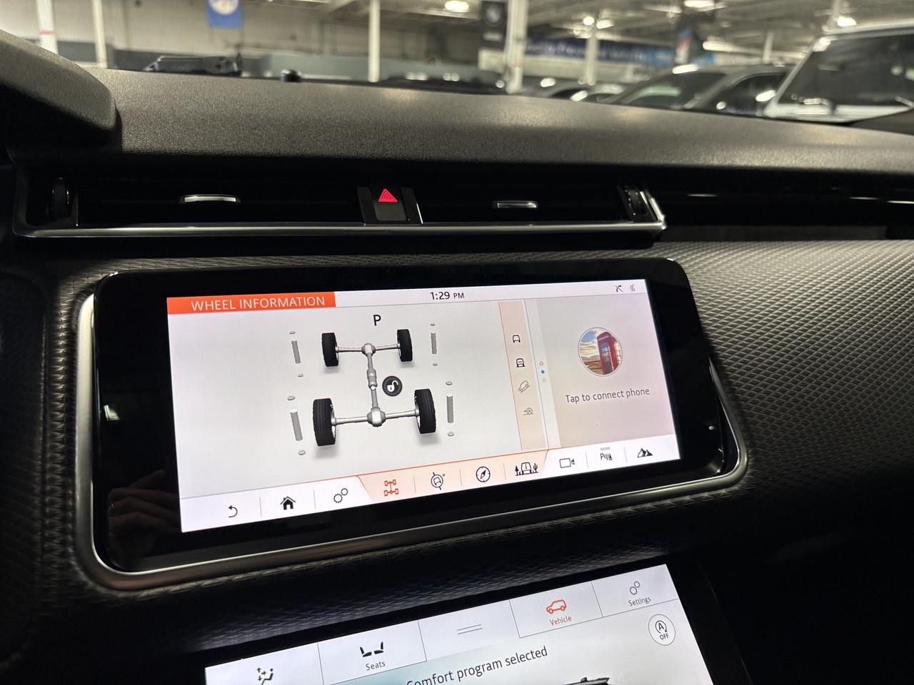 2018 Land Rover Range Rover Velar P380 SE R-Dynamic|AWD|NAV|HEADSUP|MERIDIANSURROUND Photo