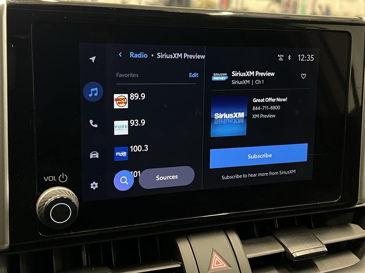 2024 Toyota RAV4 XLE AWD | SUNROOF | HTD SEATS | CARPLAY | ALLOYS Photo