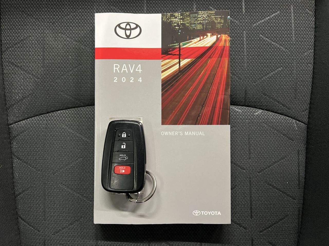2024 Toyota RAV4 XLE AWD | SUNROOF | HTD SEATS | CARPLAY | ALLOYS Photo