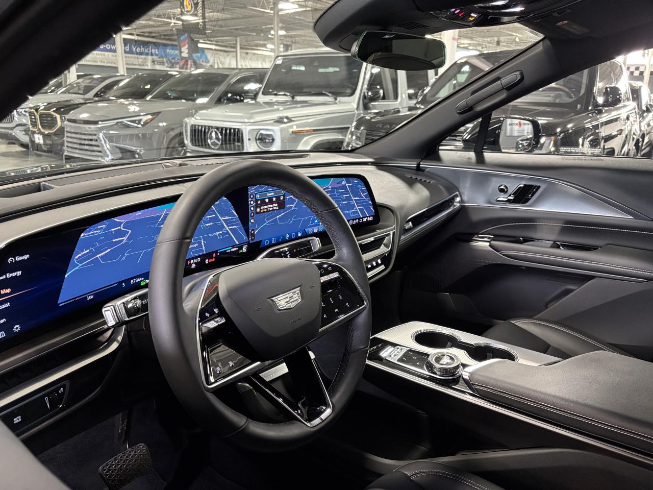 2024 Cadillac LYRIQ Tech|450E|1SA|RWD|CLUSTERNAV|EMERALDLAKE|PANOROOF| Photo