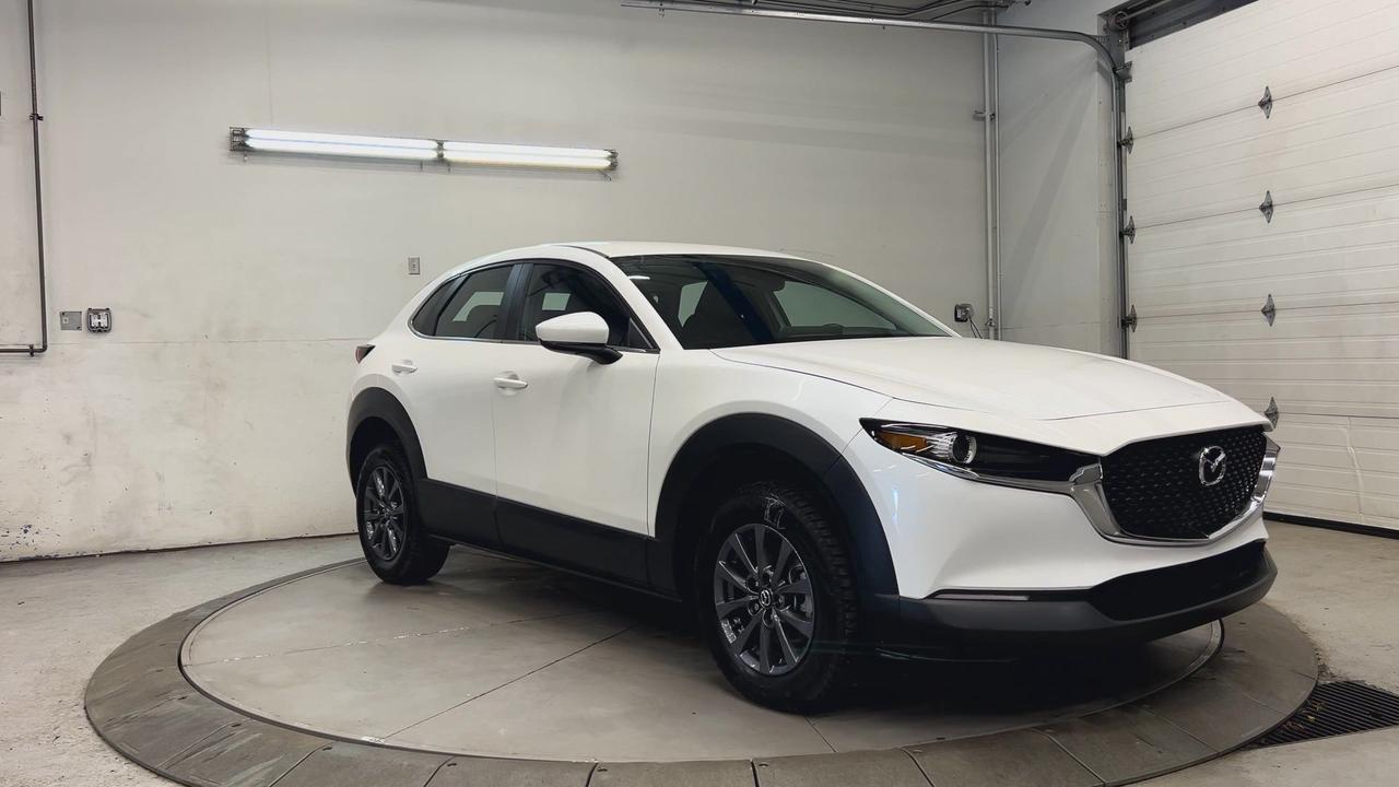 2023 Mazda CX-30 AWD | ONLY 13,000KMS! | HTD SEATS | CARPLAY | A/C Photo2