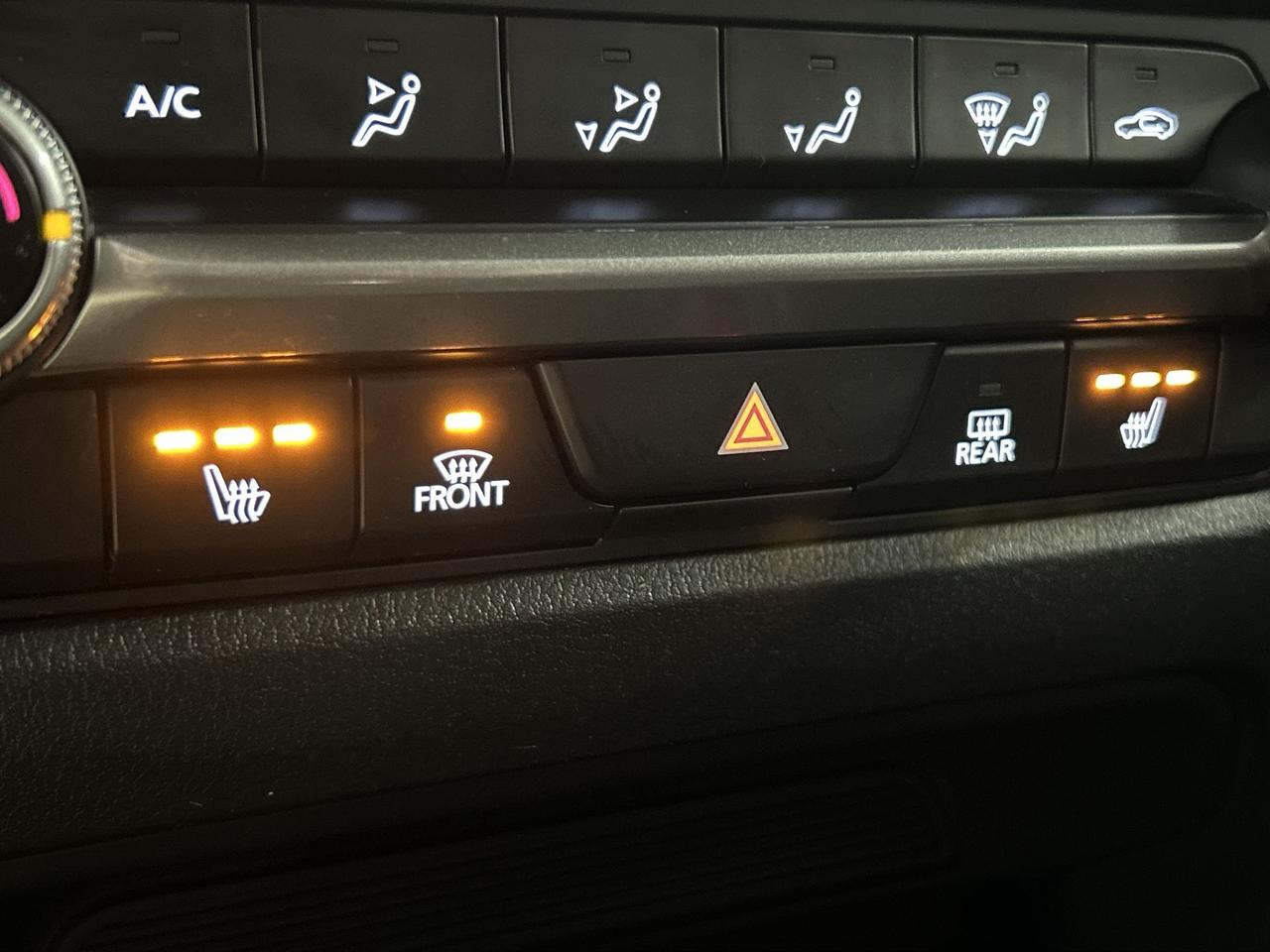 2023 Mazda CX-30 AWD | ONLY 13,000KMS! | HTD SEATS | CARPLAY | A/C Photo