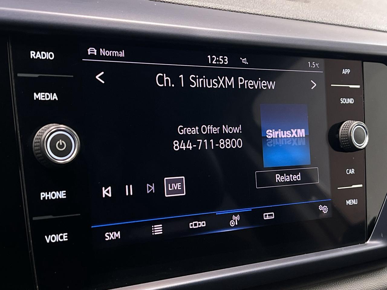 2022 Volkswagen Taos COMFORTLINE AWD | HTD LEATHER | CARPLAY | ALLOYS Photo