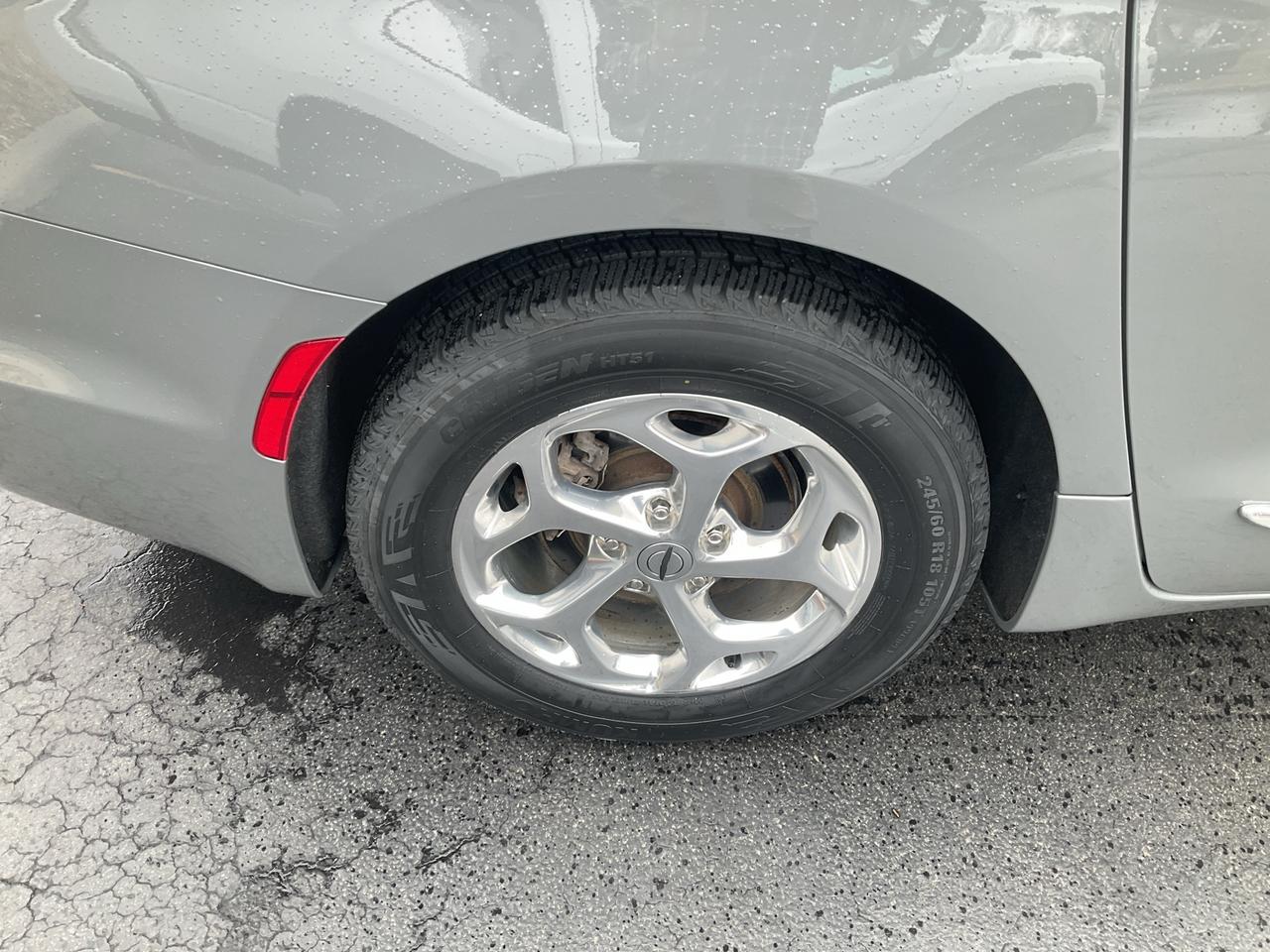 2022 Chrysler Pacifica  Photo