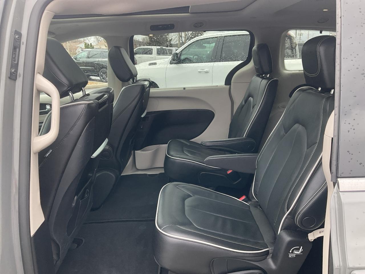 2022 Chrysler Pacifica  Photo