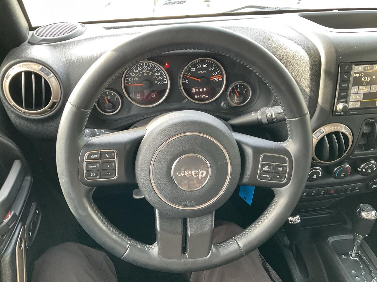 2016 Jeep Wrangler V6 / NAV / TRAILER TOW GROUP/ RMT START Photo