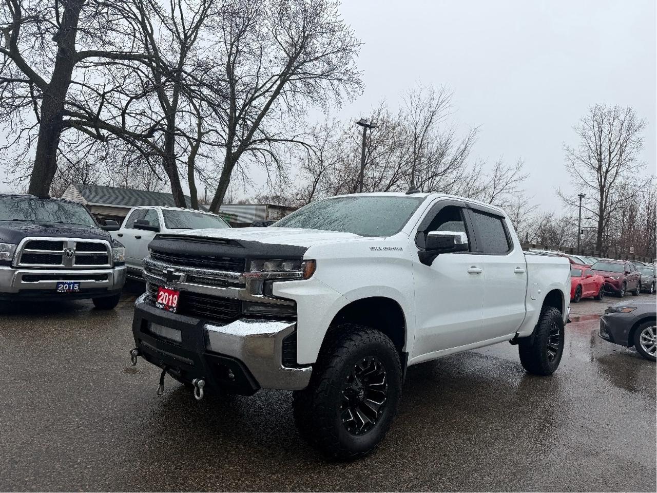 2019 Chevrolet Silverado 1500 LT. Clean carfax! Lifted Photo
