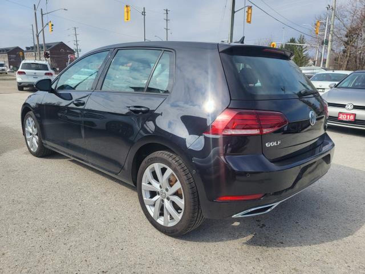 2018 Volkswagen Golf Highline Photo4
