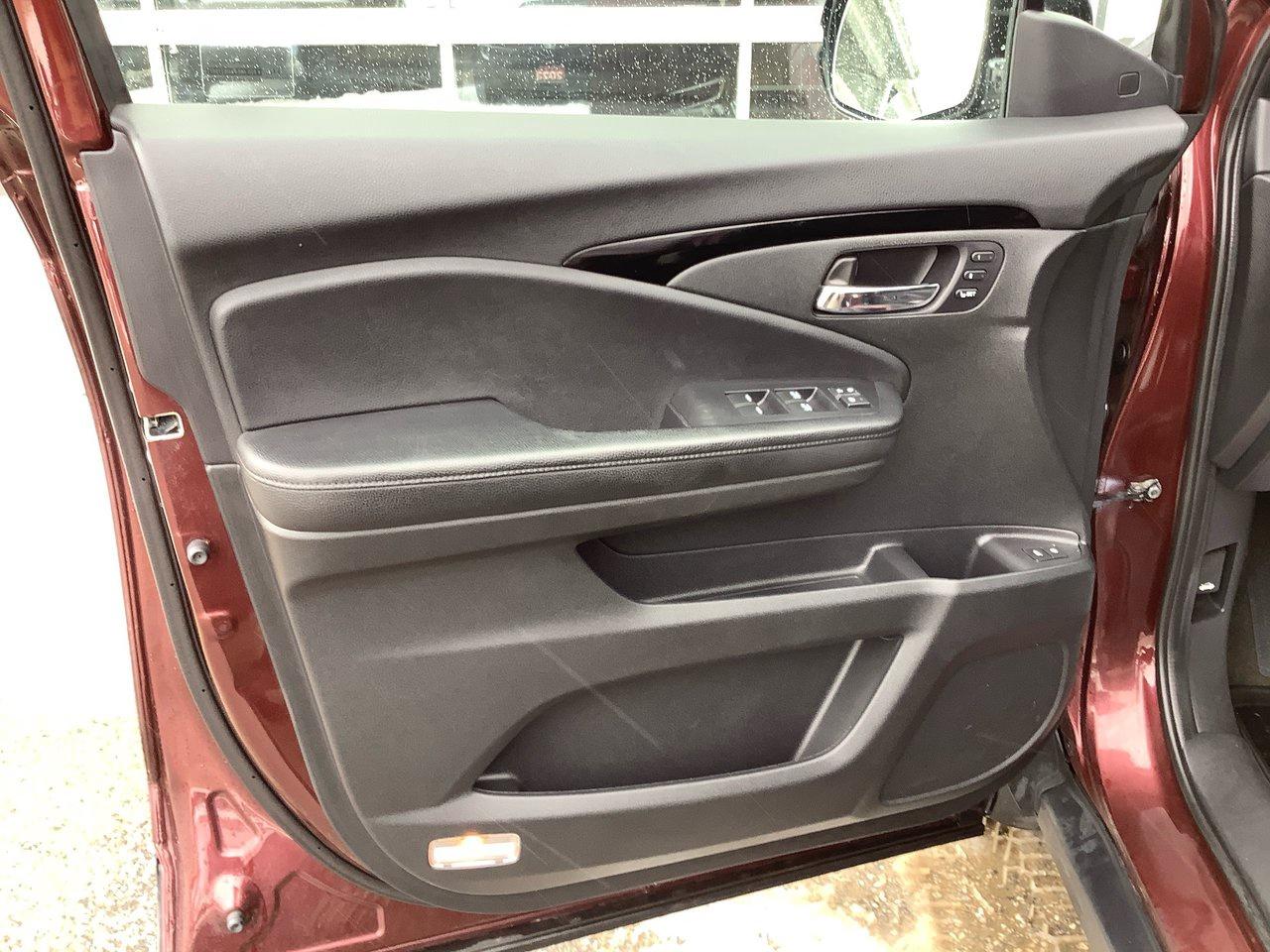 2019 Honda Passport Touring Photo