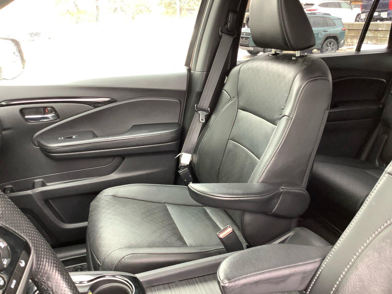 2019 Honda Passport Touring Photo