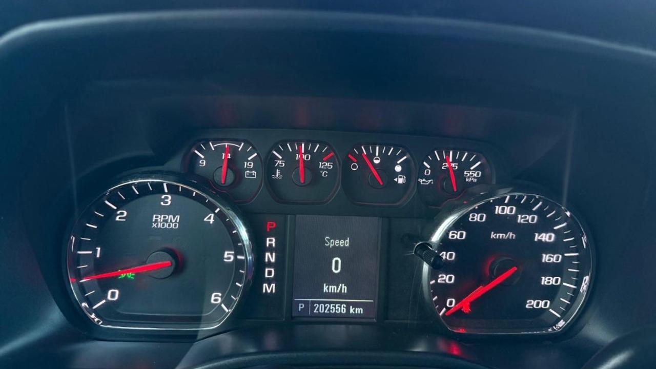 2015 GMC Sierra 1500 Base 4x2 Crew Cab 5.75 ft. box 143.5 in. WB Automatic Photo