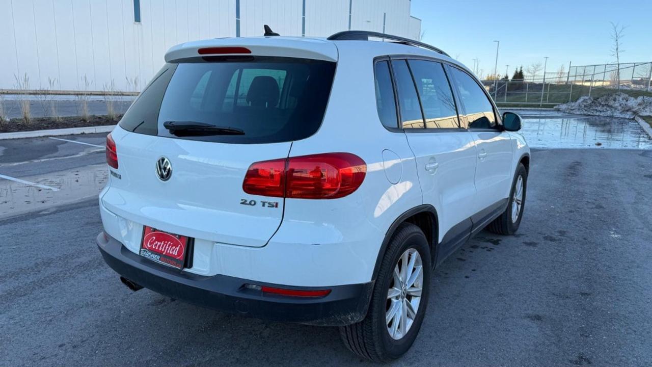 2014 Volkswagen Tiguan Auto, FWD, 2.0L 4cyl, Gas Photo