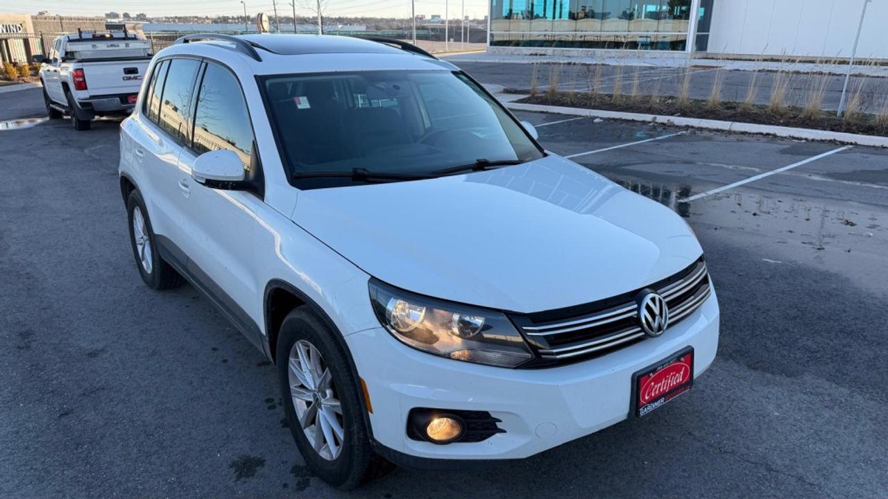 2014 Volkswagen Tiguan Auto, FWD, 2.0L 4cyl, Gas Photo